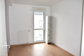 Ma-Cabane - Vente Appartement VEZIN-LE-COQUET, 87 m²