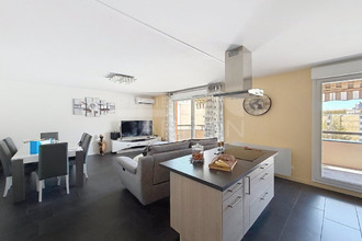 Ma-Cabane - Vente Appartement VILLEURBANNE, 68 m²