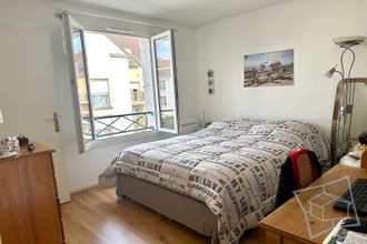 Ma-Cabane - Vente Appartement VOISINS-LE-BRETONNEUX, 45 m²