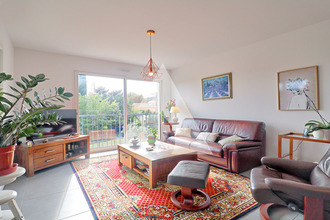 Ma-Cabane - Vente Appartement VOLX, 69 m²