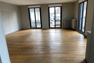 Ma-Cabane - Vente Appartement YVETOT, 187 m²