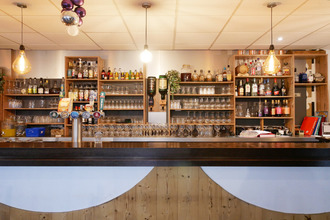 Ma-Cabane - Vente Boutique Allonzier-la-Caille, 300 m²