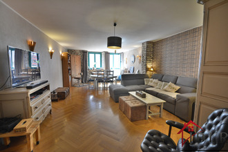 Ma-Cabane - Vente Boutique Bourbonne-les-Bains, 209 m²