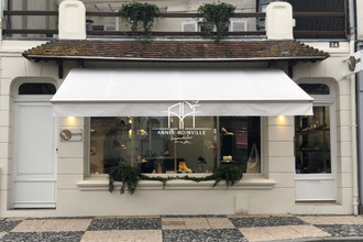 Vente Boutique 14800, Deauville France