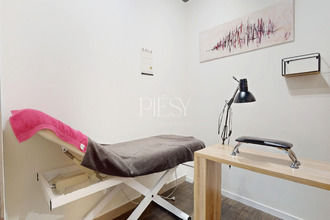 Ma-Cabane - Vente Boutique ETREMBIERES, 118 m²