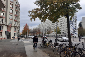 Ma-Cabane - Vente Boutique Grenoble, 70 m²