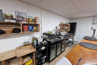 Ma-Cabane - Vente Boutique L'Isle-sur-la-Sorgue, 306 m²