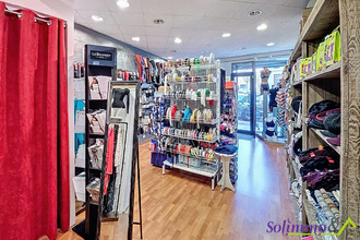 Ma-Cabane - Vente Boutique La Tour-du-Pin, 200 m²