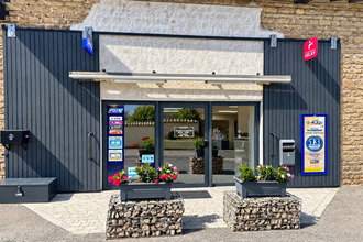 Ma-Cabane - Vente Boutique Ozan, 100 m²