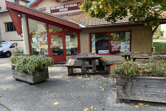 Ma-Cabane - Vente Boutique Saint-Agnan-en-Vercors, 250 m²