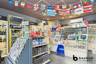 Ma-Cabane - Vente Boutique Saint-Jeoire-Prieuré, 200 m²