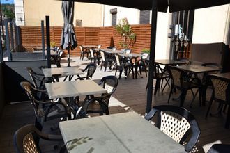 Ma-Cabane - Vente Boutique SAINT-PONS-DE-THOMIERES, 1200 m²