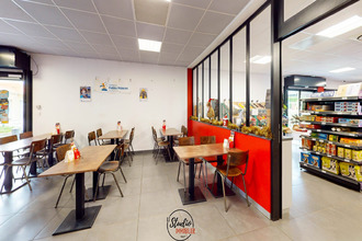 Ma-Cabane - Vente Boutique Saint-Viaud, 250 m²