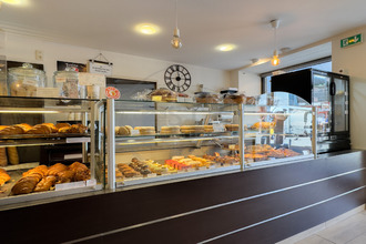 Ma-Cabane - Vente Boutique Vernoux-en-Vivarais, 350 m²