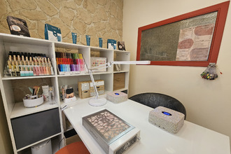 Ma-Cabane - Vente Boutique Vinay, 50 m²