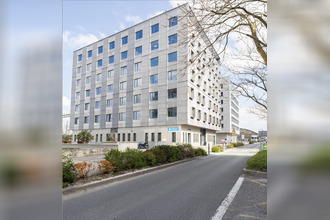 Ma-Cabane - Vente Divers Annemasse, 360 m²