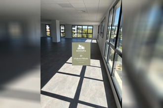 Ma-Cabane - Vente Divers Aubagne, 182 m²