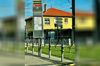 Ma-Cabane - Vente Divers BRON, 0 m²