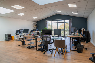 Ma-Cabane - Vente Divers Cenon, 253 m²