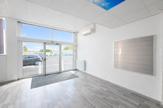 Ma-Cabane - Vente Divers Clermont-Ferrand, 760 m²