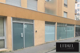 Ma-Cabane - Vente Divers Courbevoie, 110 m²