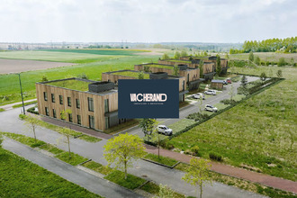 Ma-Cabane - Vente Divers Famars, 590 m²