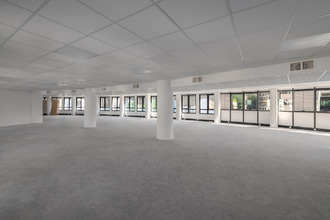 Ma-Cabane - Vente Divers Grenoble, 317 m²