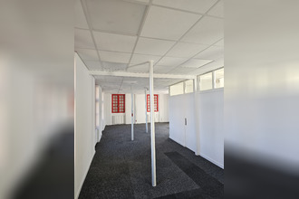 Ma-Cabane - Vente Divers Guichen, 825 m²