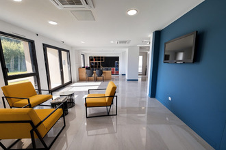 Ma-Cabane - Vente Divers La Chapelle-des-Fougeretz, 575 m²