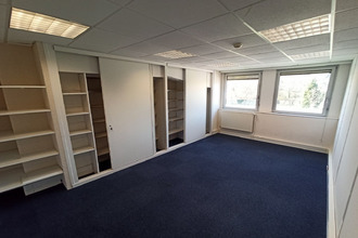 Ma-Cabane - Vente Divers Limoges, 1700 m²