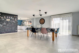 Ma-Cabane - Vente Divers MERIGNIES, 162 m²