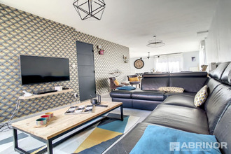 Ma-Cabane - Vente Divers MERIGNIES, 162 m²