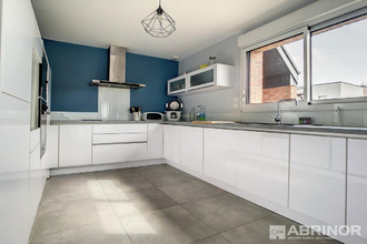 Ma-Cabane - Vente Divers MERIGNIES, 162 m²