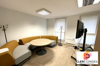 Ma-Cabane - Vente Divers Mont-Saint-Aignan, 610 m²