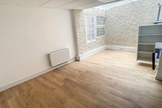 Ma-Cabane - Vente Divers Paris, 190 m²