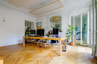 Ma-Cabane - Vente Divers Paris, 208 m²