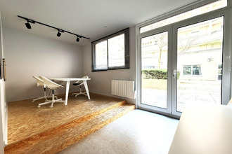 Ma-Cabane - Vente Divers PARIS, 73 m²