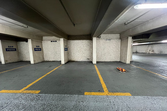 Ma-Cabane - Vente Divers PARIS 9, 0 m²