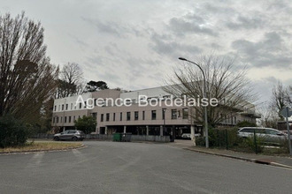 Ma-Cabane - Vente Divers Pessac, 2500 m²