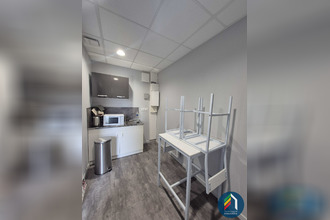 Ma-Cabane - Vente Divers Réaumur, 32 m²