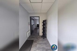 Ma-Cabane - Vente Divers Réaumur, 32 m²