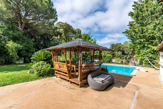 Ma-Cabane - Vente Divers ROQUEFORT LES PINS, 358 m²