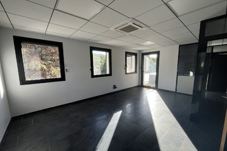 Ma-Cabane - Vente Divers Saint-Étienne, 1314 m²