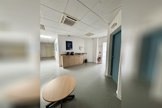 Ma-Cabane - Vente Divers Saint-Étienne, 640 m²