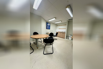 Ma-Cabane - Vente Divers Saint-Étienne, 640 m²
