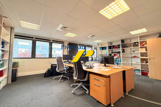 Ma-Cabane - Vente Divers Saint-Herblain, 208 m²