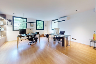 Ma-Cabane - Vente Divers Saint-Maurice, 500 m²