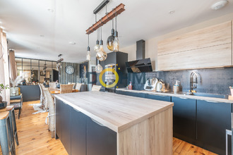 Ma-Cabane - Vente Immeuble Ambert, 300 m²