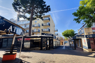 Ma-Cabane - Vente Immeuble Argelès-sur-Mer, 259 m²