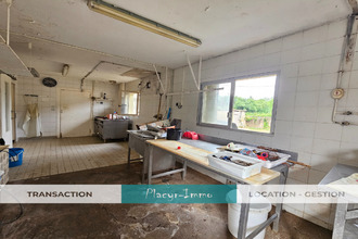 Ma-Cabane - Vente Immeuble BAGE-LA-VILLE, 400 m²